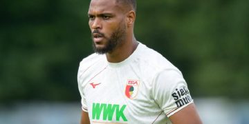 Steve Mounié(1)