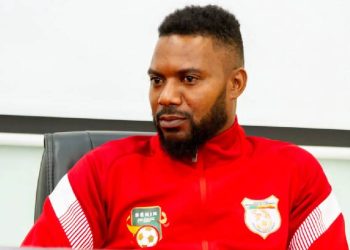 Stéphane Sessegnon annonce officiellement la fin de sa carrière