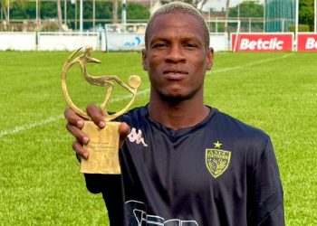 Romaric Amoussou sacré meilleur joueur étranger de la Ligue 1 ivoirienne 2024/25