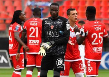 Saturnin Allagbé signe son retour en France