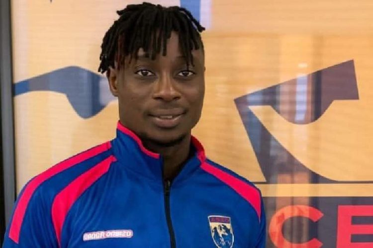 Karim Rahman signe officiellement au Racing Club Abidjan