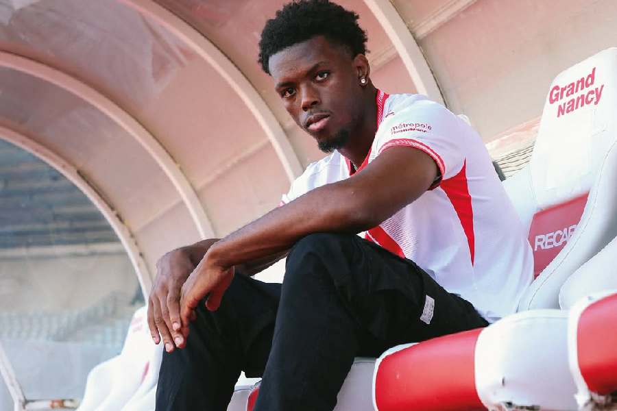 Yannis Nahounou 