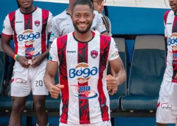 Gislain Ahoudo signe officiellement son retour à l’AS Gabès