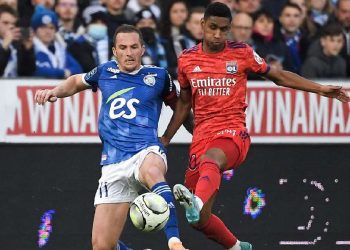 Strasbourg vs Lyon