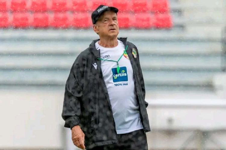 Gernot Rohr