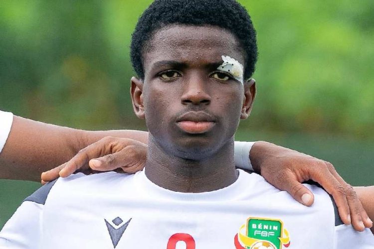 Le Paris FC séduit par le talent de Parfait Faton